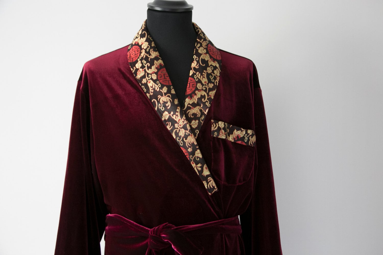 10 Amazing Silk Kimono for 2024
