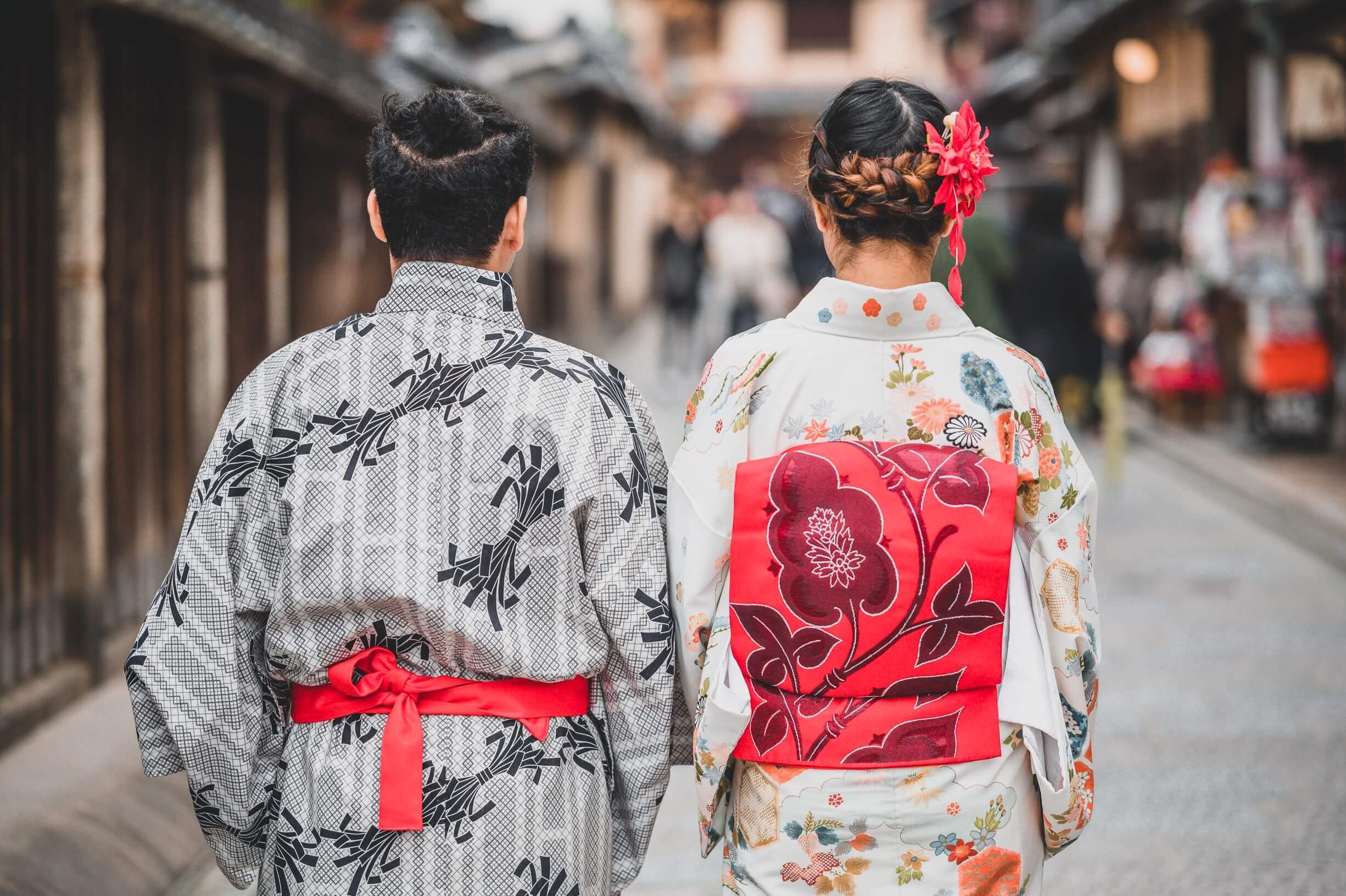 11 Amazing Traditional Kimono for 2023